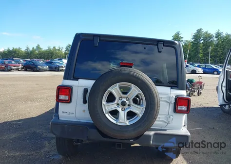 2018 Jeep Wrangler Unlimited Sport S 4X4 from USA, damaged, VIN 1C4HJXDN2JW252863